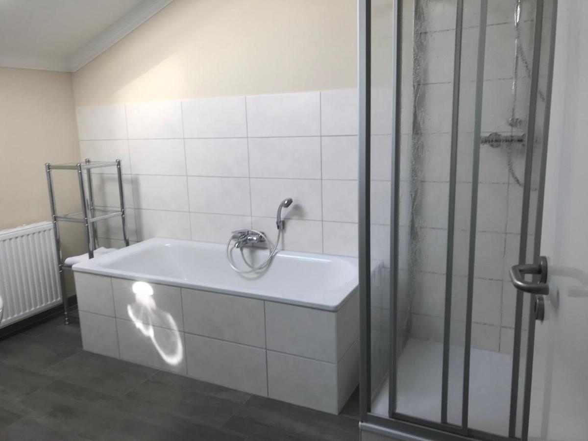 Ferienwohnung Aronia Warlow 外观 照片